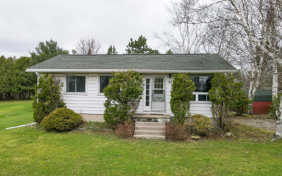 Solid Bungalow in Town – SOLD