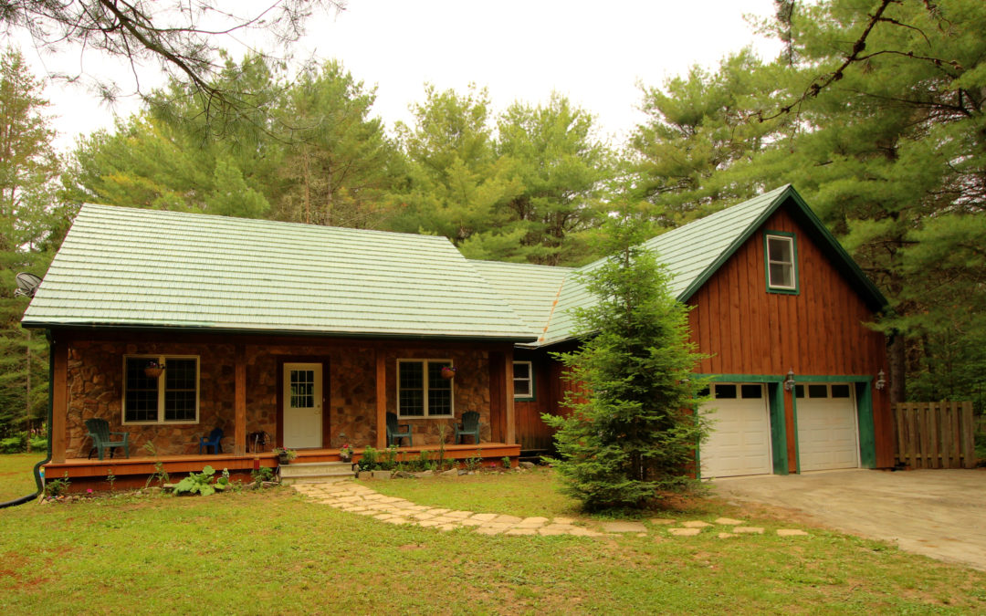 Port Sydney Bungalow – $569,900