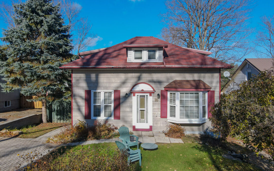 Charming Home – Downtown Huntsville – $499,900