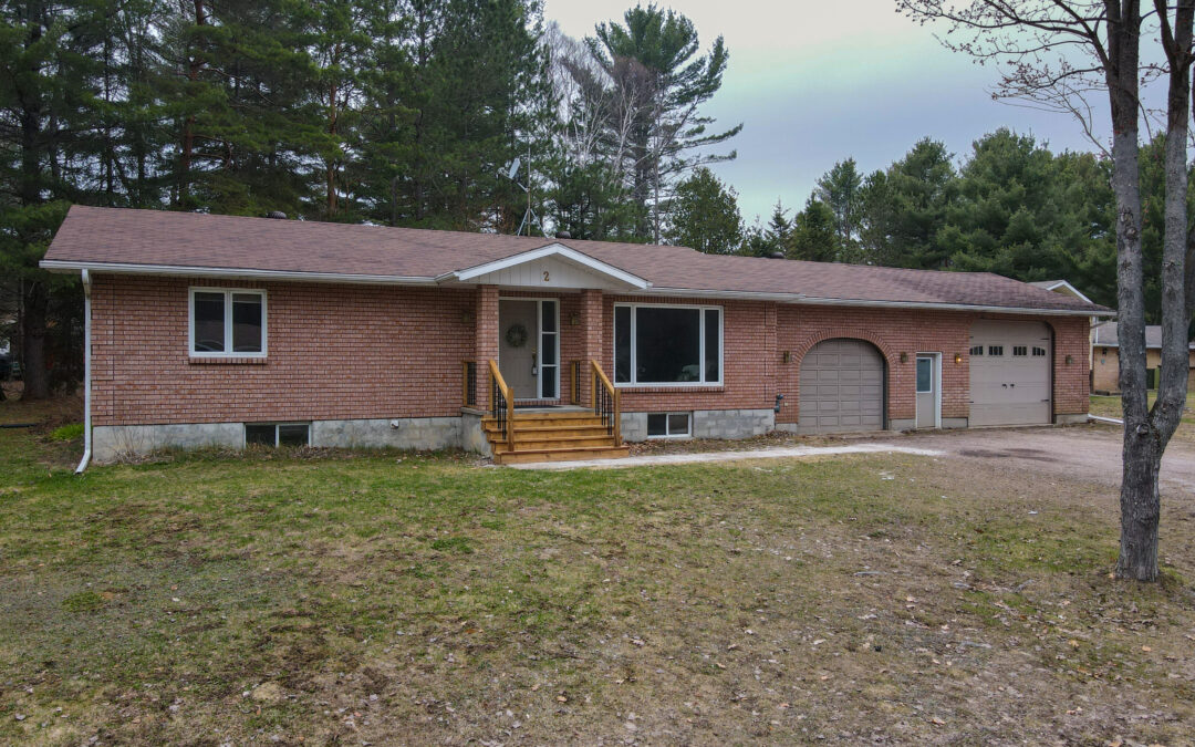 Versatile Bungalow in Sundridge – $529,900